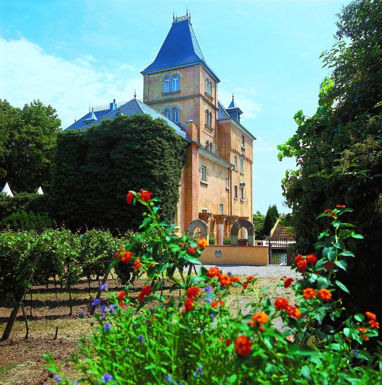 Hotel Schloss Edesheim Esterno foto